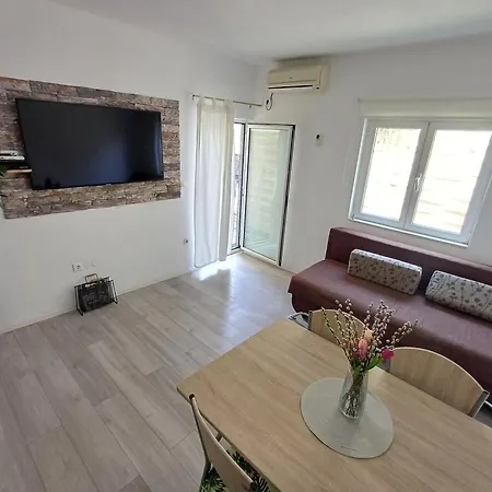 Sun & Sea Guest house Dugi Rat