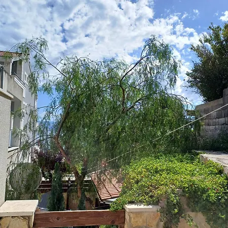 Sun & Sea Guest house